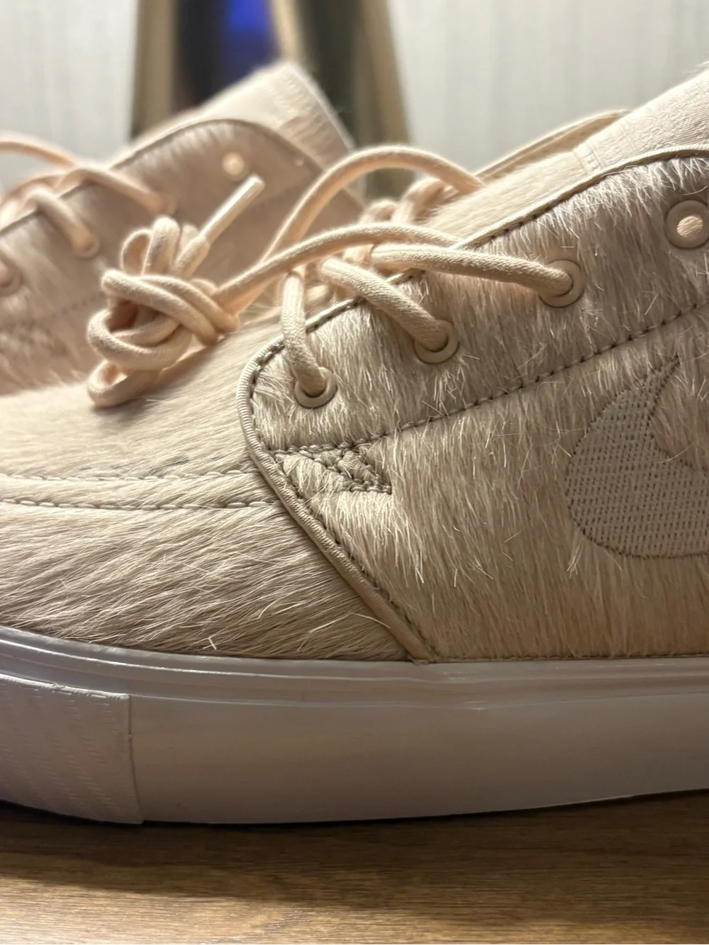 Nike SB Zoom Janoski OG+ SE Pearl White Summit White Mystic Hibiscus
